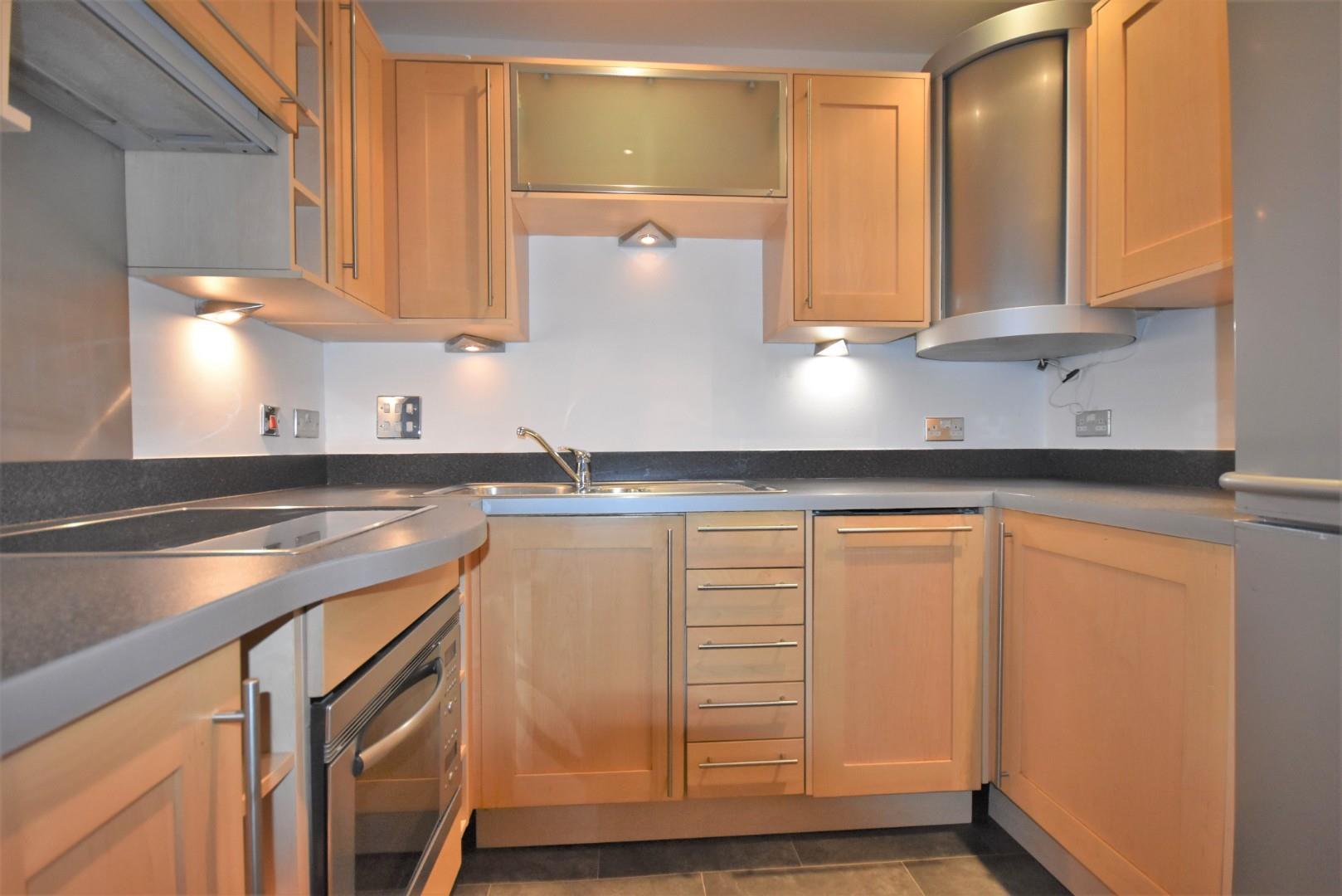 53 Sovereign Quay, Havannah Street, Cardiff, CF10 5SF